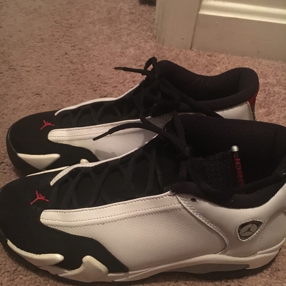 Jordan’s - Picture 4 of 4